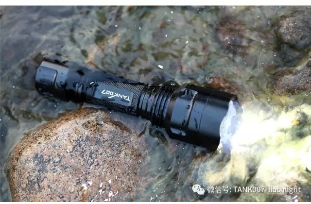 摩拜單車(chē)裝備手電筒