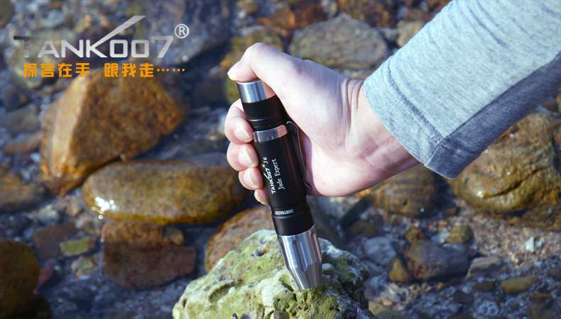 新手收藏家必用珠寶玉石鑒定工具——TANK007照玉手電筒！